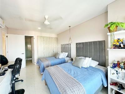 Apartamento de 3 alcobas en venta en Zona Residencial Manga, Cartagena, 228 m² · foto 16 de 20