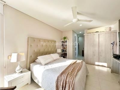 Apartamento de 3 alcobas en venta en Zona Residencial Manga, Cartagena, 228 m² · foto 19 de 20