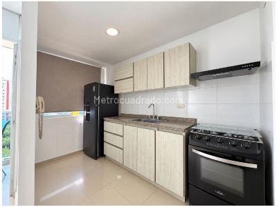 Apartamento de 2 alcobas en venta en Zona Residencial Manga, Cartagena, 81 m² · foto 6 de 12