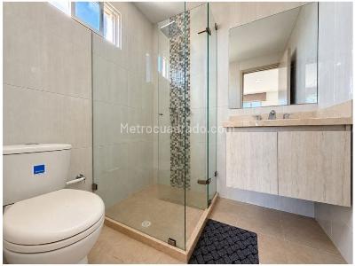 Apartamento de 2 alcobas en venta en Zona Residencial Manga, Cartagena, 81 m² · foto 9 de 12