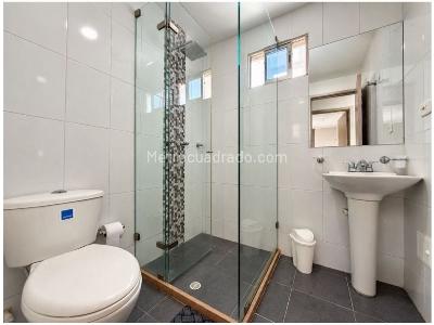Apartamento de 2 alcobas en venta en Zona Residencial Manga, Cartagena, 81 m² · foto 12 de 12