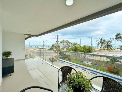 Apartamento de 2 alcobas en venta en Zona Residencial Crespo, Cartagena, 104 m² · foto 2 de 20