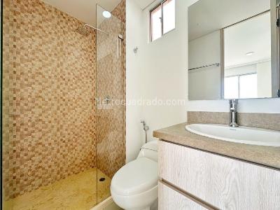 Apartamento de 2 alcobas en venta en Zona Norte Zinnia Serena Del Mar, Cartagena, 84 m² · foto 11 de 20