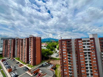 Apartamento de 3 alcobas en venta en Mercasa, Pereira, 66 m² · foto 11 de 20