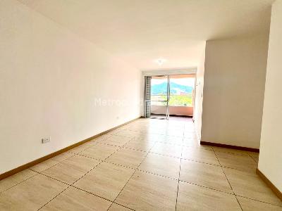 Apartamento de 3 alcobas en venta en Mercasa, Pereira, 66 m² · foto 6 de 20
