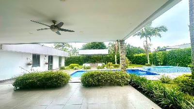 Casa de 5 alcobas en venta en Pueblito Cafetero, Pereira, 700 m² · foto 19 de 19