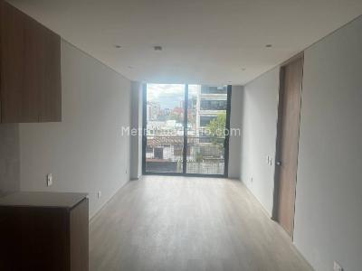 Apartaestudio en venta en Chico Norte, Bogotá, 44 m² · foto 2 de 20