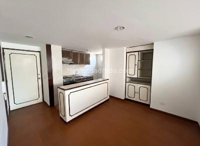 Apartamento de 1 alcoba en venta en Santa Barbara Central, Bogotá, 50 m² · foto 8 de 12