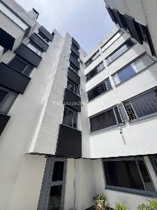 Apartamento de 1 alcoba en venta en Santa Barbara Central, Bogotá, 50 m² · foto 11 de 12
