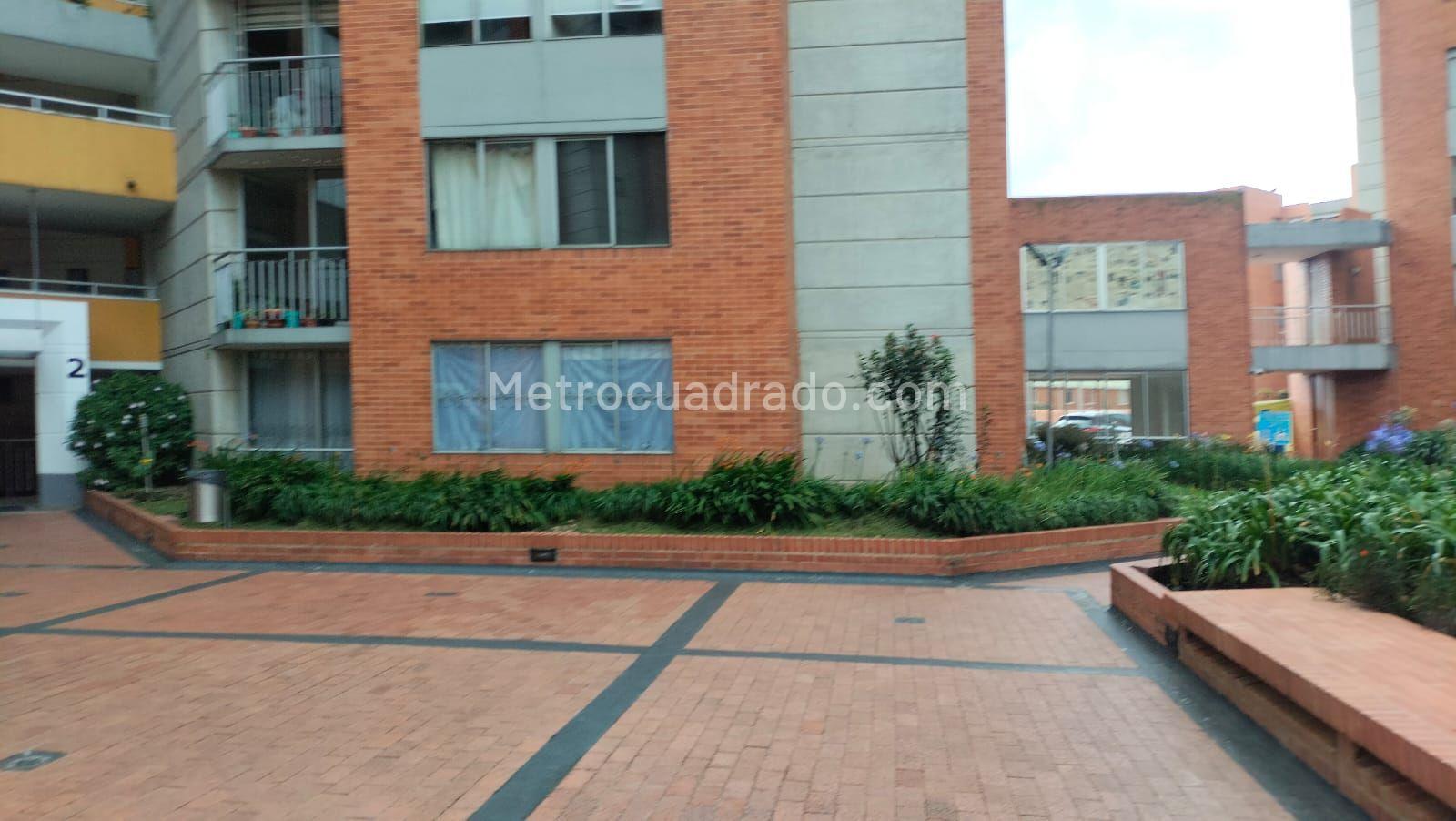 Apartamento de 3 habitaciones en venta en Bonavista, Bogotá — imagen 1 de 20