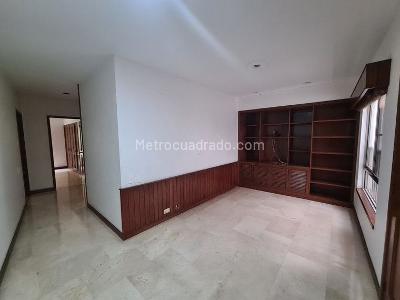 Apartamento de 3 alcobas en venta en Santa Teresita, Cali, 240 m² · foto 11 de 20
