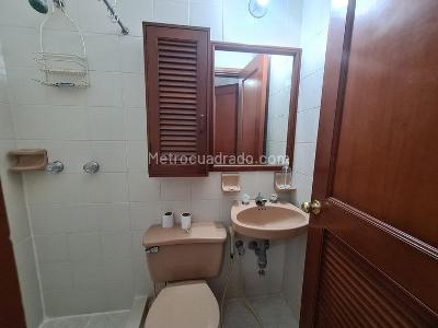 Apartamento de 3 alcobas en venta en Santa Teresita, Cali, 240 m² · foto 13 de 20