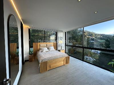 Casa de 5 alcobas en venta en El Poblado Las Palmas, Medellín · foto 14 de 19