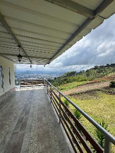 Casa de 4 alcobas en venta en La Esperanza, Pereira, 1513 m² · foto 14 de 16
