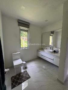 Casa de 4 alcobas en venta en La Esperanza, Pereira, 1513 m² · foto 12 de 16
