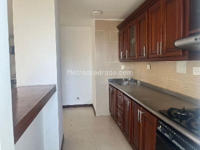 Apartamento de 3 alcobas en venta en Balcon De Pinares, Pereira, 82 m² · foto 4 de 20