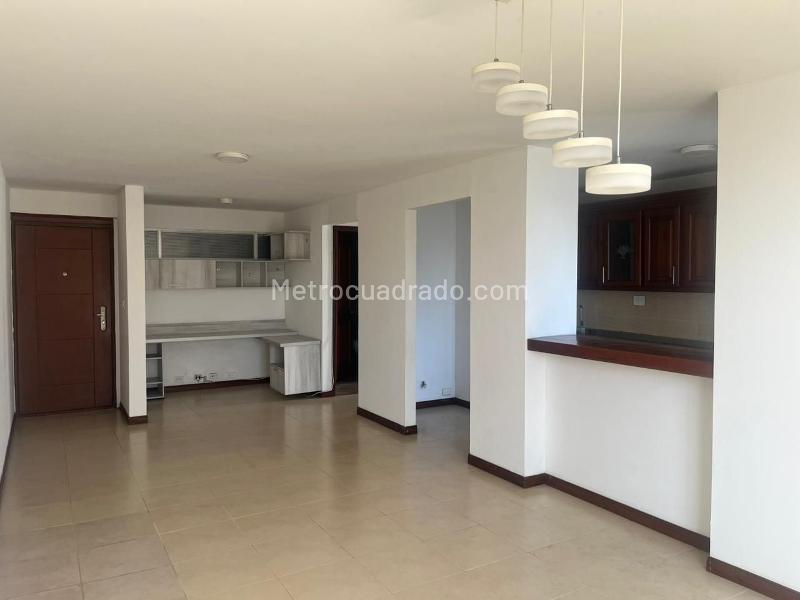 Piso – Pereira, Pinares de San Martin, Pinares de San Martín - Más