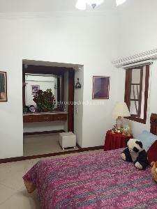 Casa de 5 alcobas en venta en Ciudad Jardin, Cali, 602 m² · foto 15 de 20