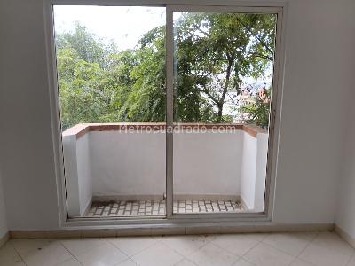 Apartamento en venta en La Almeria, Medellín · foto 6 de 20