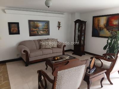 Apartamento de 4 alcobas en venta en Laureles, Medellín, 204 m² · foto 5 de 20