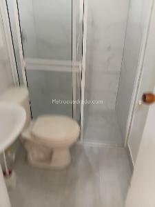 Casa de 5 alcobas en venta en El Velodromo, Medellín, 139 m² · foto 11 de 20