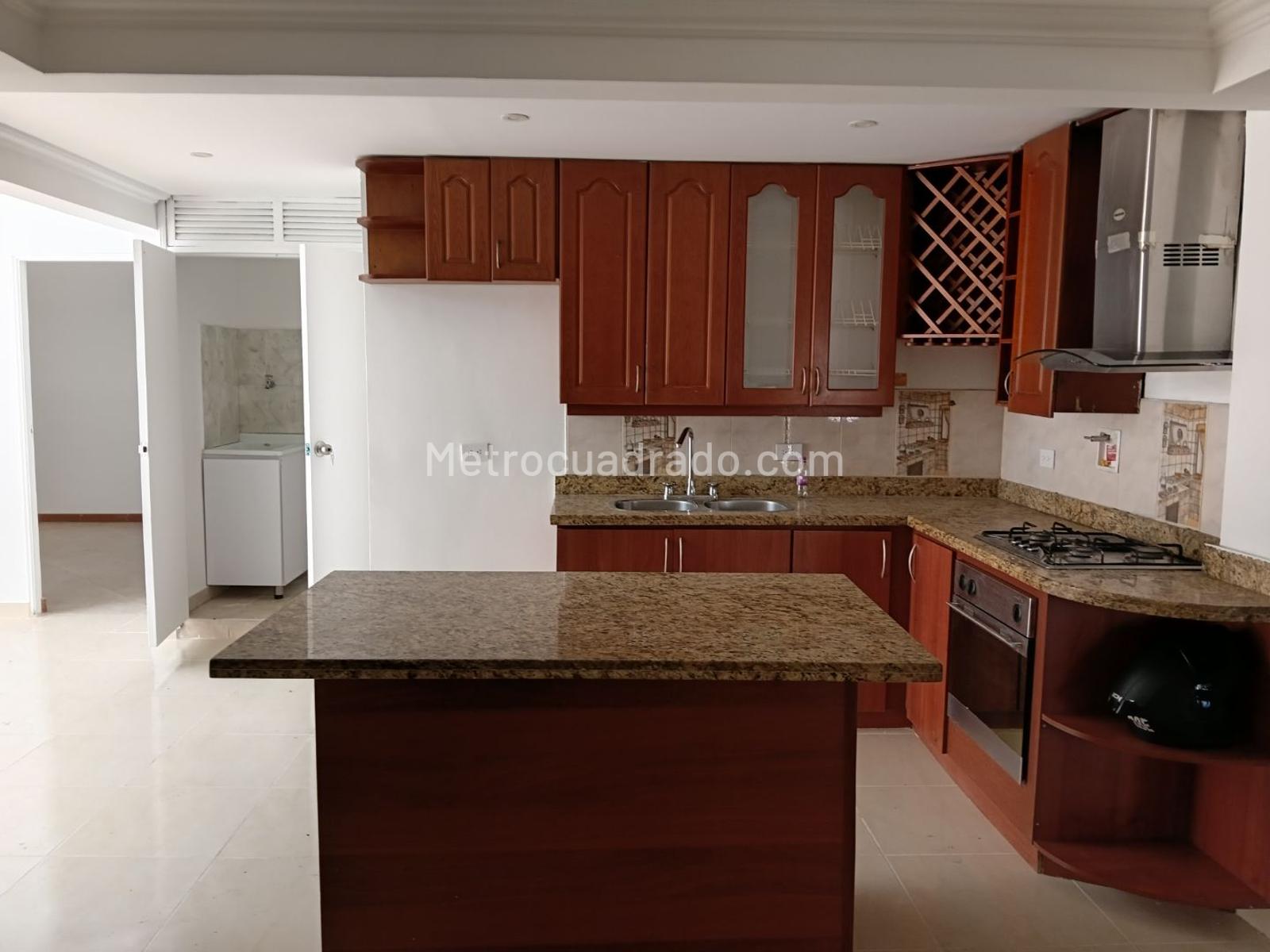 Casa de 5 habitaciones en venta en El Velodromo, Medellín — imagen 1 de 20