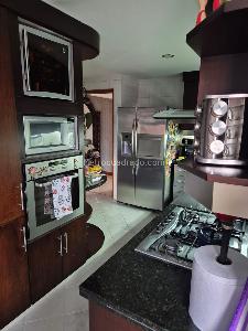 Apartamento en venta en Laureles, Medellín · foto 2 de 20