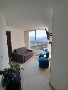 Apartamento de 2 alcobas en venta en Loma De San Julian, Medellín, 56 m² · foto 4 de 14