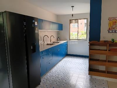 Apartamento de 4 alcobas en venta en Lorena, Medellín, 156 m² · foto 3 de 20