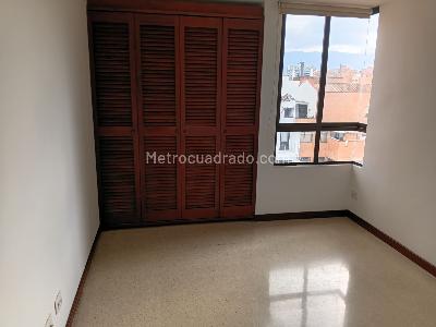 Apartaestudio en venta en Laureles, Medellín, 51 m² · foto 14 de 19