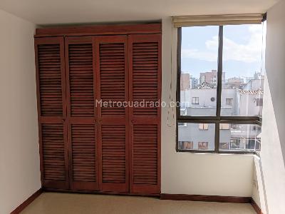 Apartaestudio en venta en Laureles, Medellín, 51 m² · foto 7 de 19