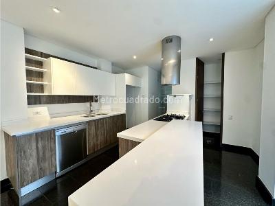 Casa de 4 alcobas en venta en Altos De Suba, Bogotá, 290 m² · foto 5 de 20