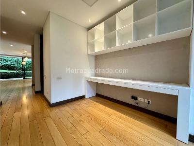 Casa de 4 alcobas en venta en Altos De Suba, Bogotá, 290 m² · foto 12 de 20