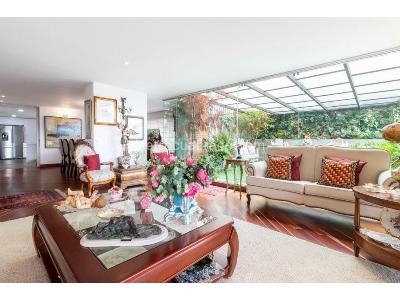 Apartamento de 3 alcobas en venta en Chico, Bogotá, 465 m² · foto 2 de 20