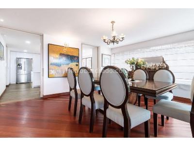 Apartamento de 3 alcobas en venta en Chico, Bogotá, 465 m² · foto 8 de 20