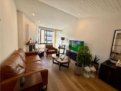 Apartamento de 3 alcobas en venta en Bella Suiza, Bogotá, 84 m² · foto 2 de 14