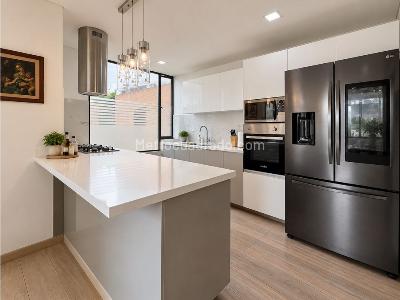 Apartamento de 3 alcobas en venta en Chilacos, Chía, 200 m² · foto 5 de 17