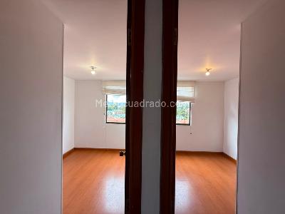 Apartamento en venta en Villas De Aranjuez, Bogotá · foto 9 de 20