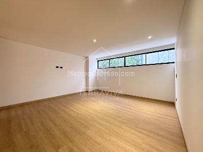 Apartamento de 2 alcobas en venta en Laureles, Medellín, 170 m² · foto 16 de 20