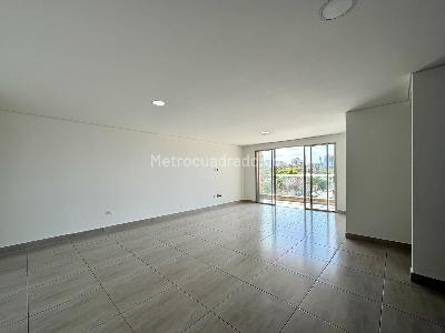 Apartamento de 3 alcobas en venta en Altamira, Barranquilla, 149 m² · foto 3 de 20