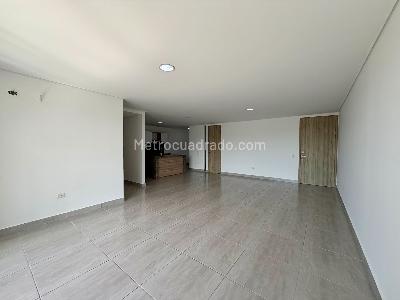 Apartamento de 3 alcobas en venta en Altamira, Barranquilla, 149 m² · foto 4 de 20