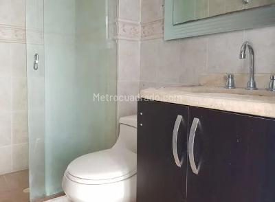 Apartamento de 4 alcobas en venta en Cañaveral Las Llaves, Floridablanca, 167 m² · foto 11 de 14