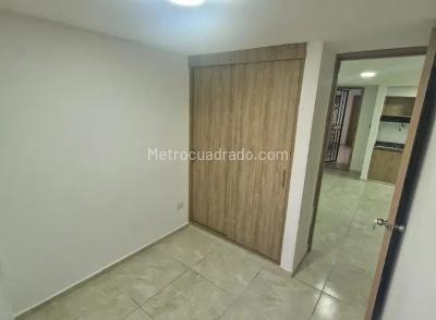 Apartamento de 2 alcobas en venta en Comuneros, Bucaramanga, 34 m² · foto 2 de 7