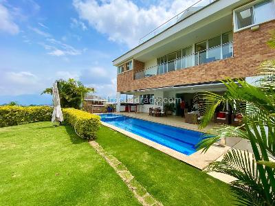 Casa de 4 alcobas en venta en Ruitoque, Floridablanca, 600 m² · foto 13 de 20