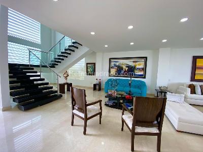 Casa de 4 alcobas en venta en Ruitoque, Floridablanca, 600 m² · foto 3 de 20