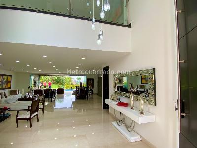 Casa de 4 alcobas en venta en Ruitoque, Floridablanca, 600 m² · foto 5 de 20