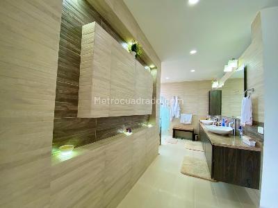 Casa de 4 alcobas en venta en Ruitoque, Floridablanca, 600 m² · foto 4 de 20
