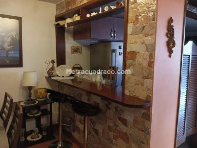 Casa de 4 alcobas en venta en Carvajal, Bogotá, 267 m² · foto 6 de 17