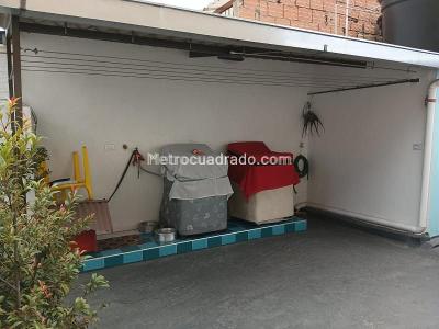 Casa de 4 alcobas en venta en Carvajal, Bogotá, 267 m² · foto 7 de 17