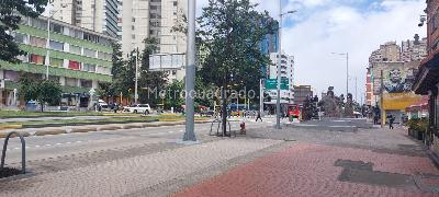 Apartamento de 3 alcobas en venta en Belen Centro, Bogotá · foto 2 de 20